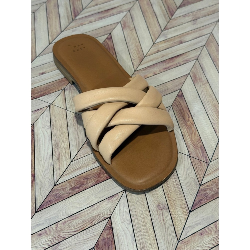 A New Day Womens Tan Braided Slide Sandals Flat‎ Slip On Shoes Size 9.5